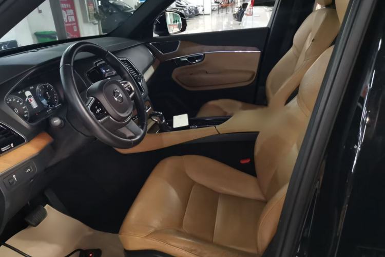Used Volvo XC90 2019 T6 Zhiyi Edition 7-Seater China V Emission Standard Interior 7