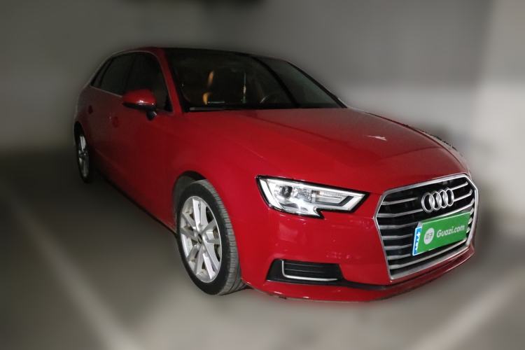 Used Audi A3 2020 Restyled Sportback 35 TFSI Entry-Level China VI Emission Standard Front Right 45 Deg