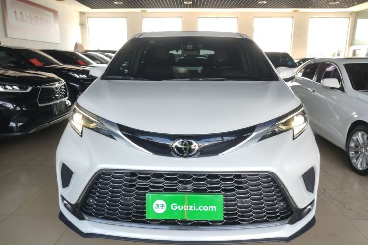 Used Toyota Granvia 2024 2.5L Hybrid Prestige PLUS Four-Wheel Drive Version Front