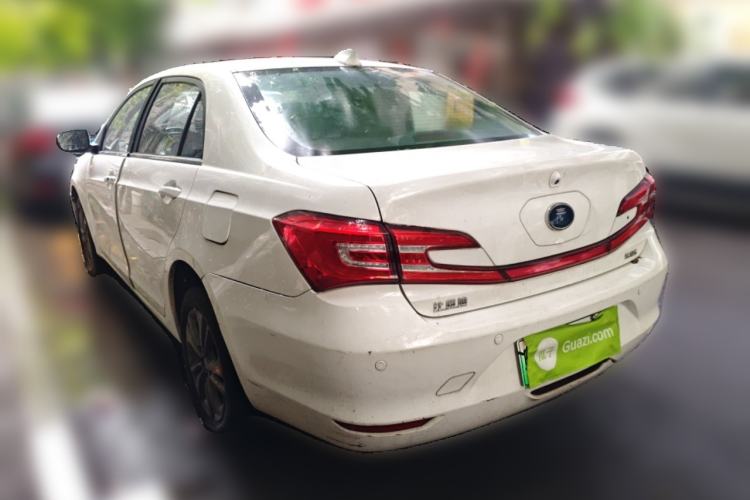 Used BYD Qin New Energy 2017 1.5T Luxury Model
