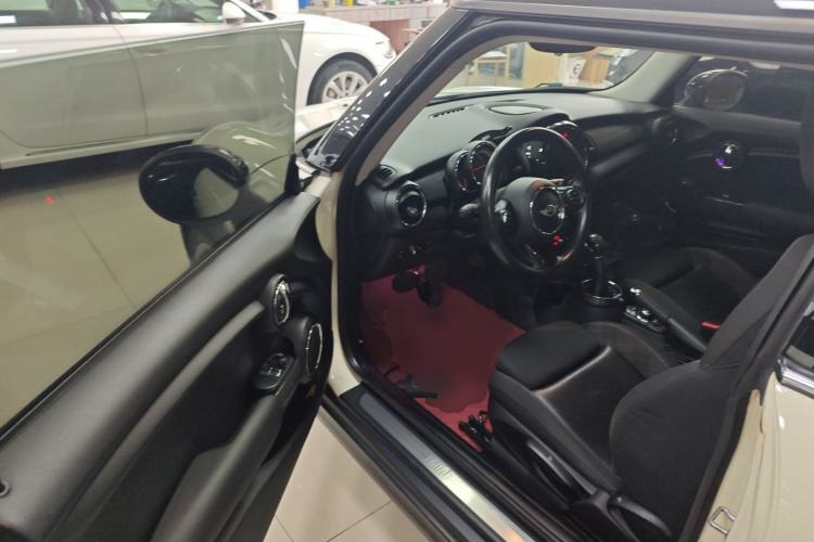 Used MINI 2014 1.5T COOPER Excitement Driver Seat