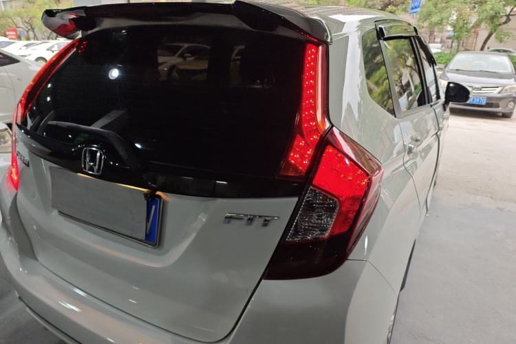 Used Honda Fit 2018 1.5L CVT Comfort Version
