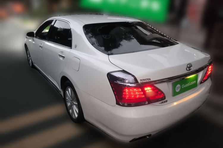 Used Toyota Crown 2012 2.5L Royal Leather Edition Rear Left 45 Deg