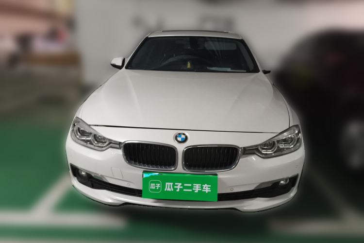 Used BMW 3 Series 2016 320Li Ambition Model
