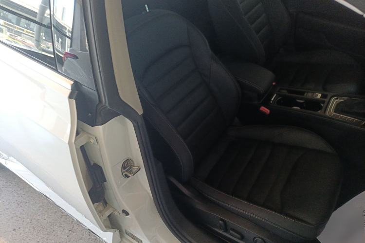 Used Volkswagen FAW-Volkswagen CC 2021 380TSI Striking Edition
