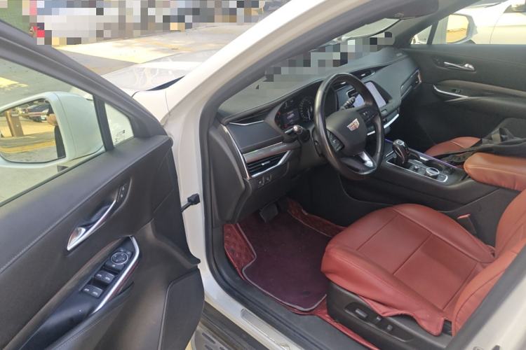 Used Cadillac XT4 2018 28T Two-Wheel Drive Tech Version