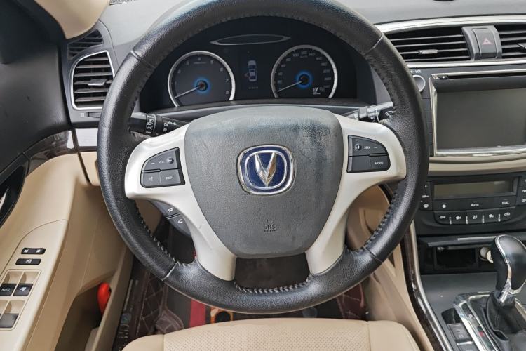 Used CHANGAN Raeton 2014 1.8T Automatic Elite Anniversary Edition China V Standard Steering Wheel