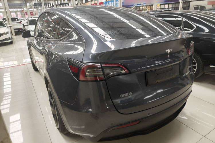 Used Tesla Model Y 2022 Rear-Wheel-Drive Version