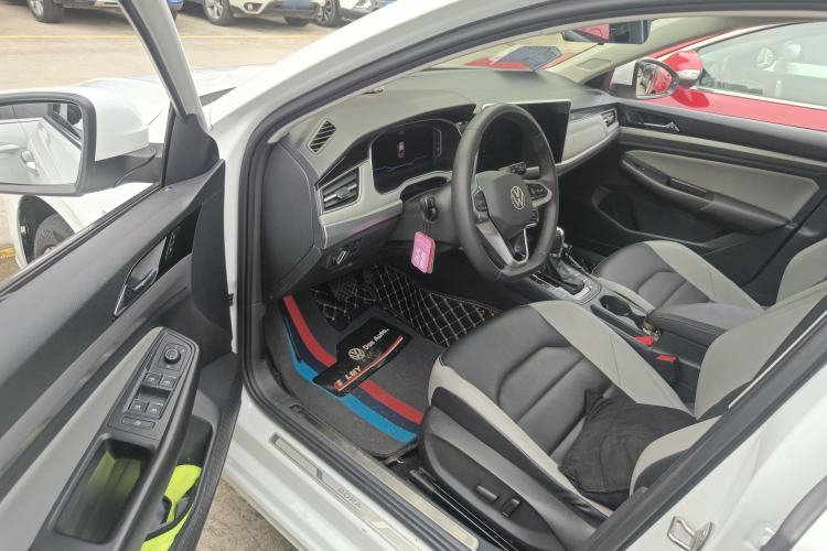 Used Volkswagen Bora 2023 300TSI DSG Prestige Edition