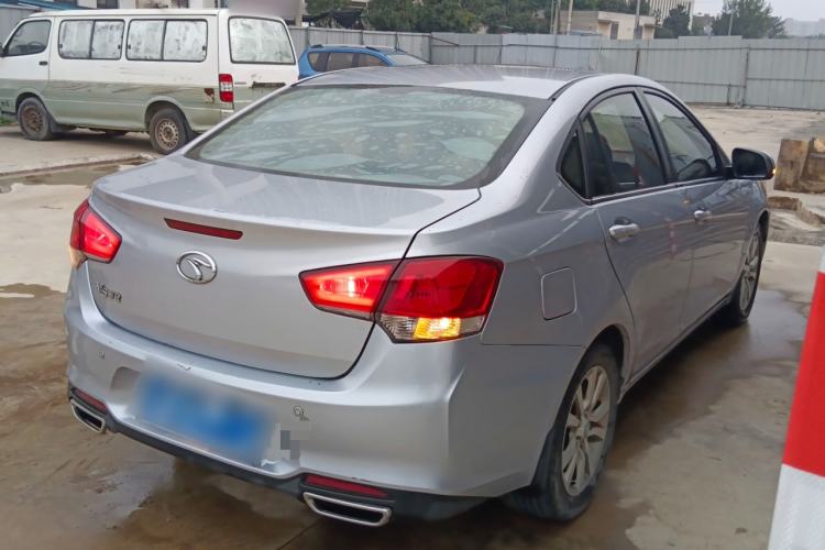 Used Soueast V5 Lingzhi 2015 Plus 1.5L Manual ZhiZun Version