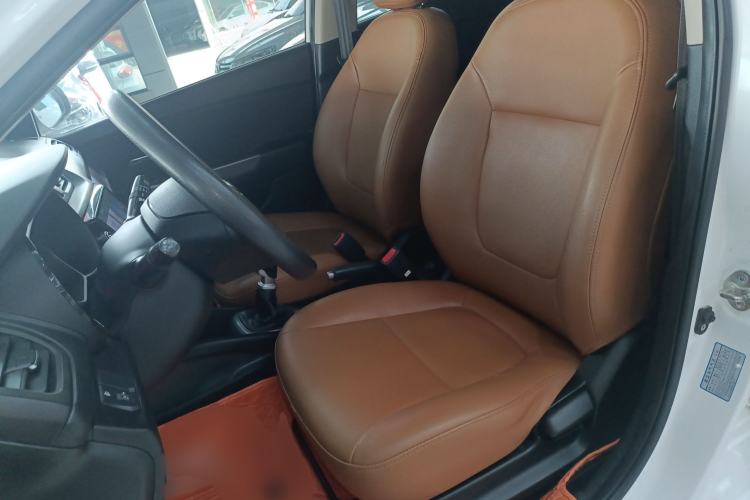 Used Kia K2 2015 Sedan 1.4L MT GLS