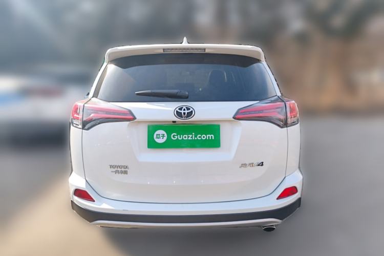 Used Toyota RAV4 2016 2.0L CVT Two-Wheel Drive Smart Edition China V Standard
