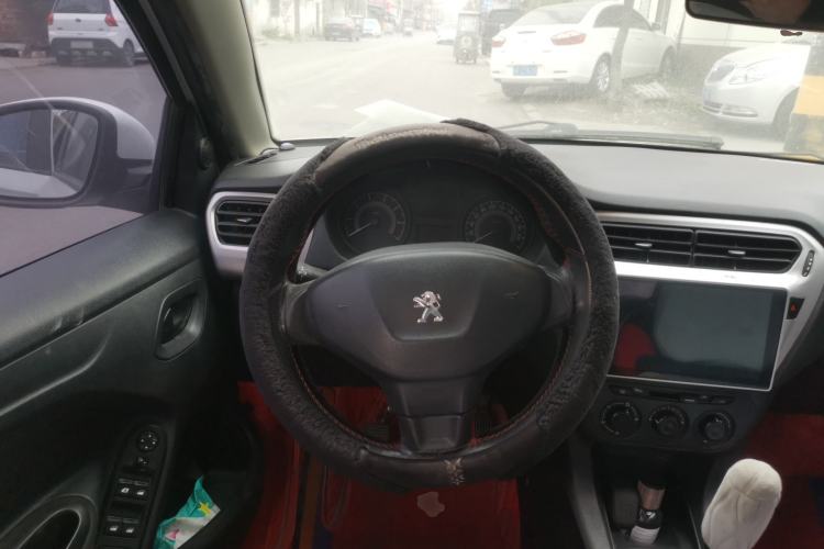 Used Peugeot 301 2016 1.6L Manual Comfort Edition
