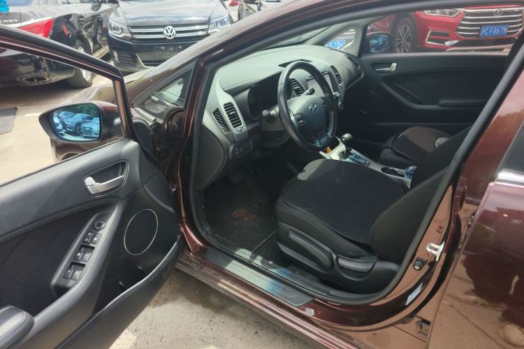 Used Kia K3 2015 1.6L Automatic GLS
