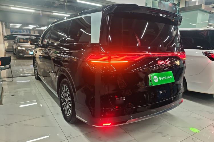 Used BYD Xia 2025 DM-i 1.5T 180km Excellence Model
