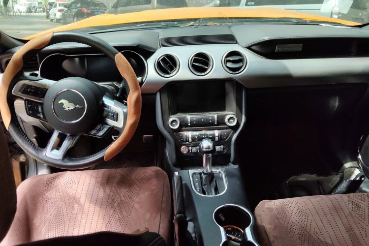 Used Ford Mustang 2021 2.3T EcoBoost
