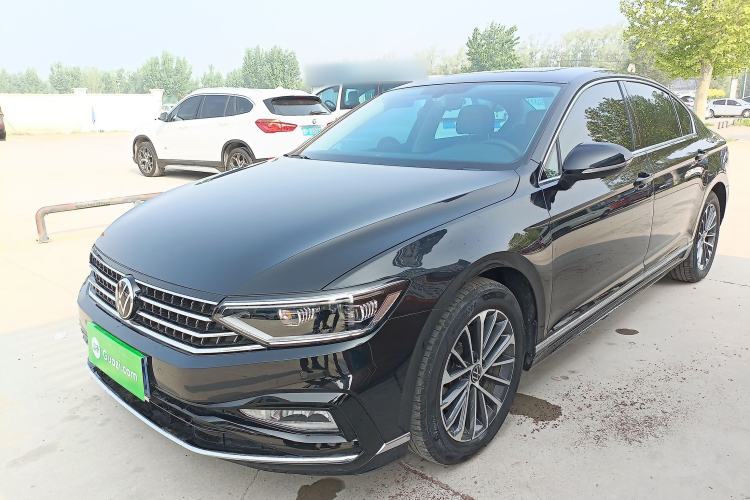 Used Volkswagen Magotan 2023 2 Million Units Limited Edition 330TSI DSG Leading Version