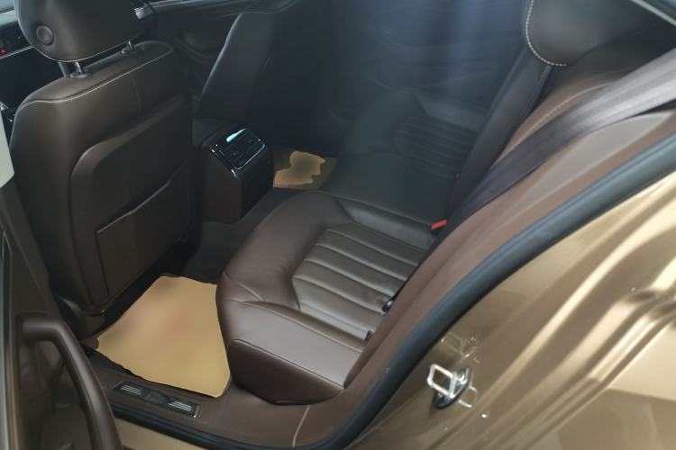 Used Volkswagen Phideon 2021 380TSI Luxury Edition Left Rear Seat