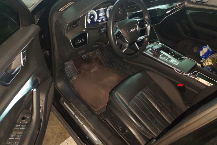 Used Audi A6 2021 allroad quattro Explorer 55 TFSI Prestige Off-Road Model