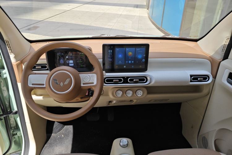 Used Wuling Hongguang MINIEV 2024 3rd Generation 215km Youth Edition