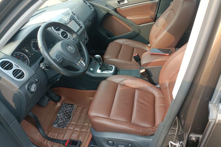 Used Volkswagen Tiguan 2015 1.8TSI Automatic Two-Wheel Drive Luxury Model Left Front Seat