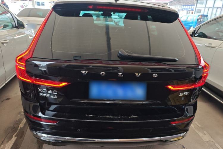 Used Volvo XC60 2024 B5 4x4 Smart Luxury Edition