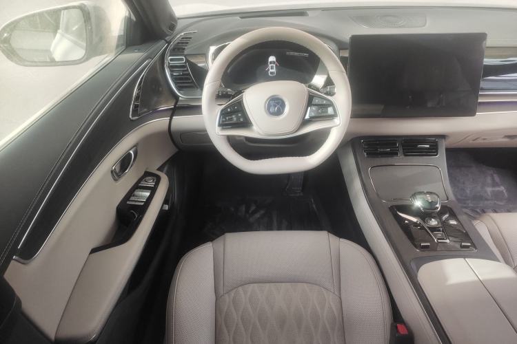 Used BYD Han 2025 DM-i Intelligent Driving Edition 125KM LiDAR Flagship Model Steering Wheel