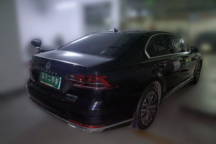 Used Volkswagen Phideon 2016 380TSI Two-Wheel-Drive Luxury Edition