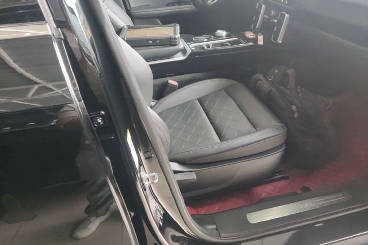 Used Haval DARGO 2022 2.0T DCT Two-Wheel Drive Huazhong Hound Edition Right Front Seat