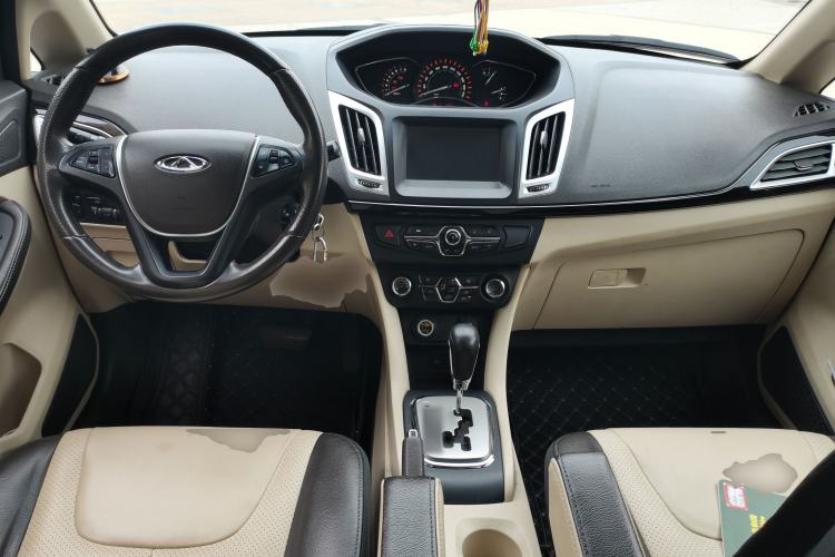 Used Chery Arrizo M7 2015 2.0L CVT Comfort Edition 232 Seats