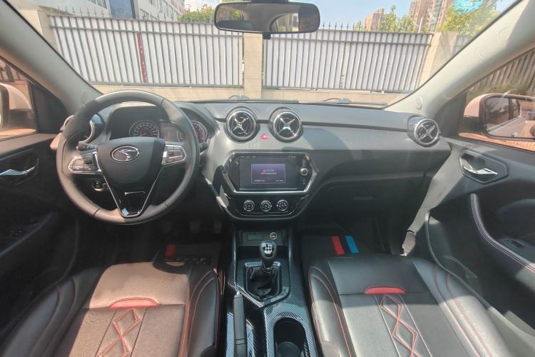 Used Soueast DX3 2018 1.5L Manual Luxury Model