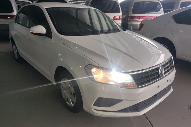 Used Volkswagen Jetta 2017 1.4L Manual Fashion Edition
