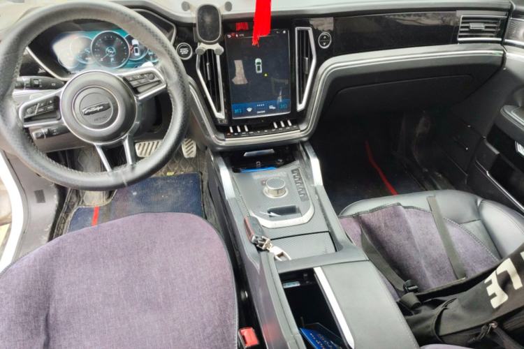 Used Zotye T700 2017 1.8T Dual-Clutch Flagship Model Interior 2