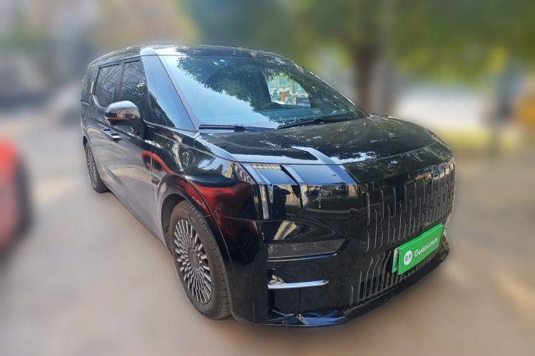 Used Zeekr 009 2022 WE Edition
