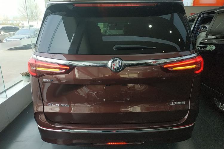 Used Buick GL8 2022 ES Landtrek 653T Luxury Edition
