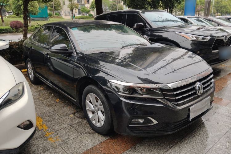 Used Volkswagen Passat 2019 280TSI Business Edition China VI