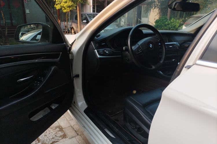 Used BMW 5 Series 2012 523Li Luxury Model Driver Seat