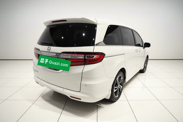 Used Honda Odyssey 2015 Updated Version 2.4L Smart Edition