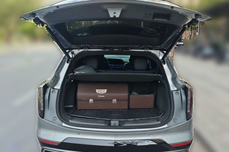 Used Cadillac GT4 2023 25T Luxury Model Trunk