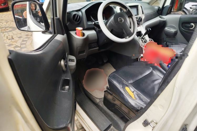 Used Nissan NV200 2013 1.6L Luxury Model China IV Standard