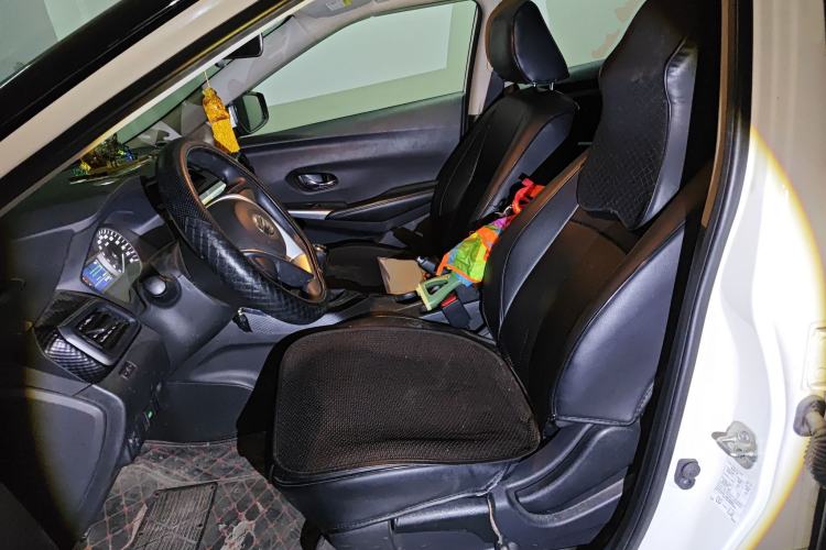 Used Nissan Lannia 2018 1.6L Manual Fashion Trendy Sound Edition Left Front Seat