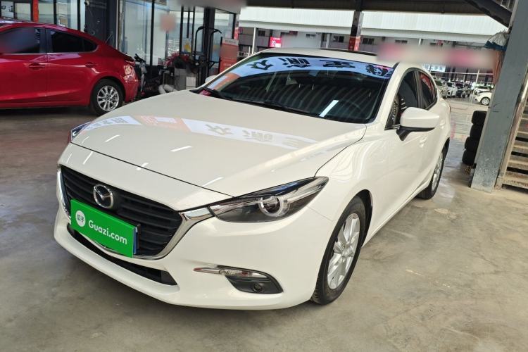 Used Mazda 3 Axela 2019 Cloud-Controlled Sedan 1.5L Automatic Luxury Model China VI Standard
