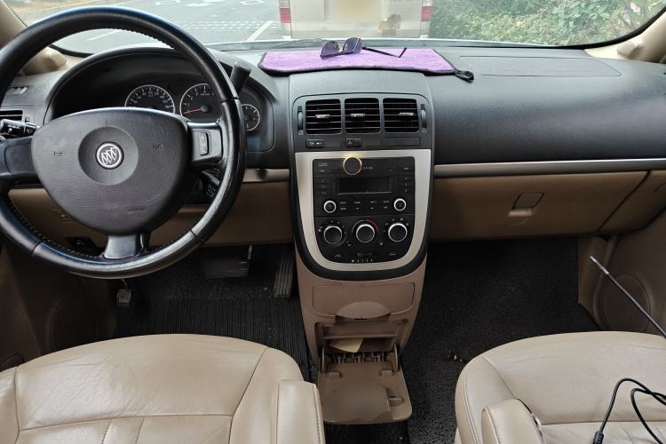 Used Buick GL8 2014 2.4L Executive Edition