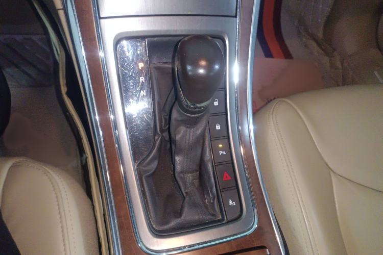 Used Roewe 950 2012 2.0L Elegant Edition