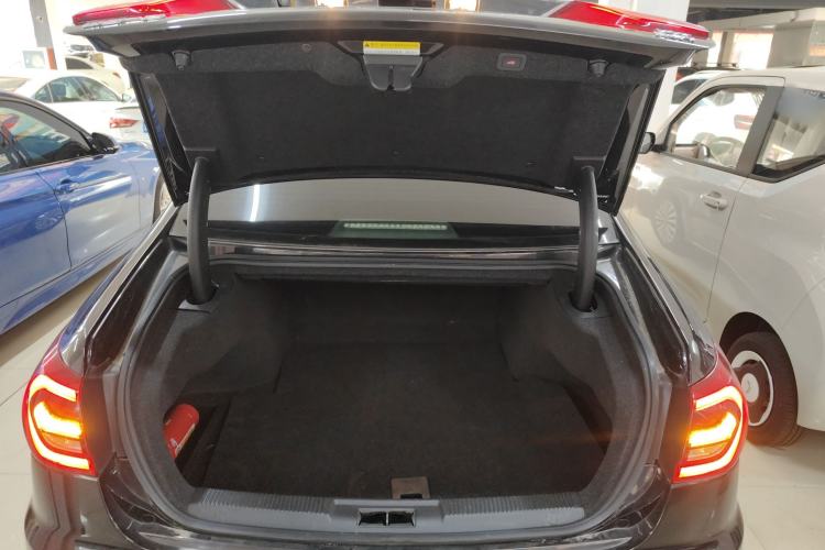 Used Hongqi H7 2018 1.8T Comfort Edition