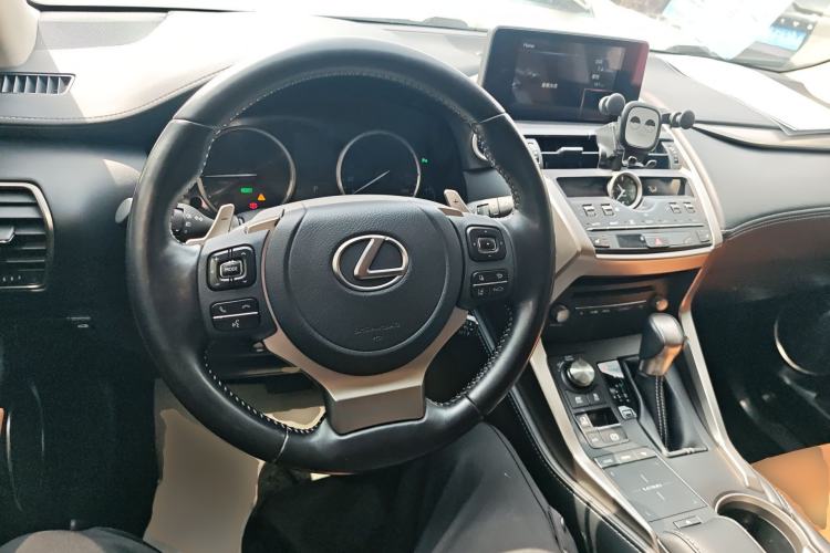 Used Lexus NX 2020 300h Front-Drive FENGSHANG Version China VI Standard