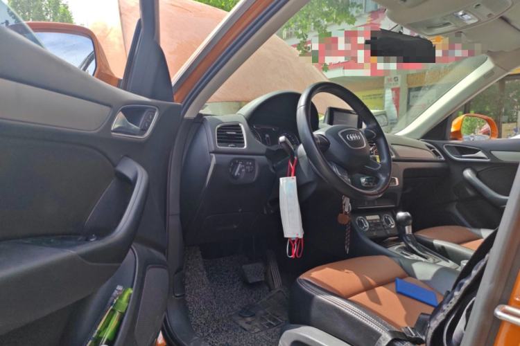 Used Audi Q3 2013 35 TFSI Ambition Edition Driver Seat