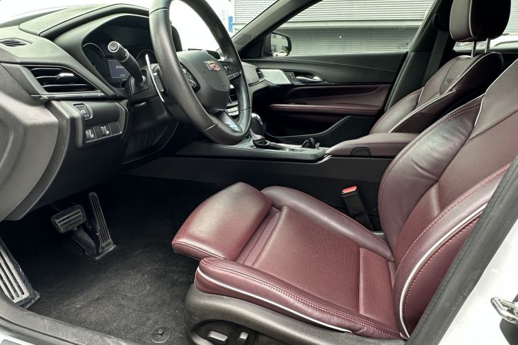 Used Cadillac CT4 2020 28T Elite Edition Interior 3