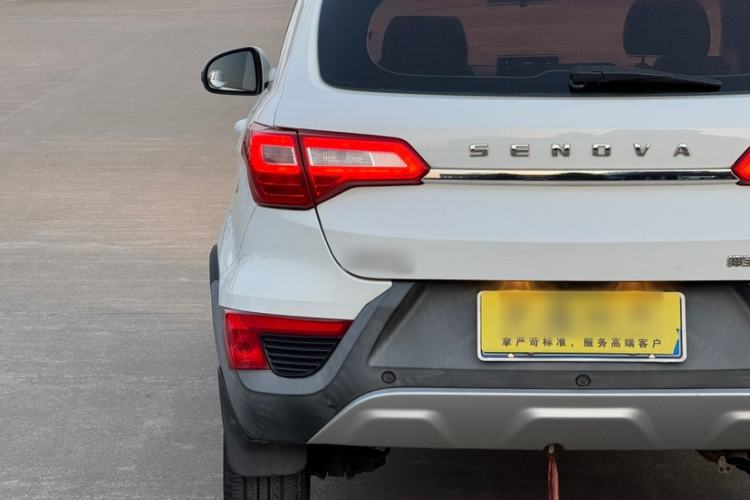 Used BAIC Senova X25 2015 1.5L Automatic Elite Model Exterior 3