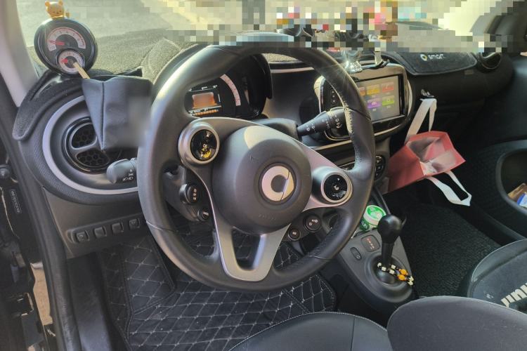 Used smart fortwo 2018 0.9T 66kW Hardtop Pioneer Edition China V Emission Standard